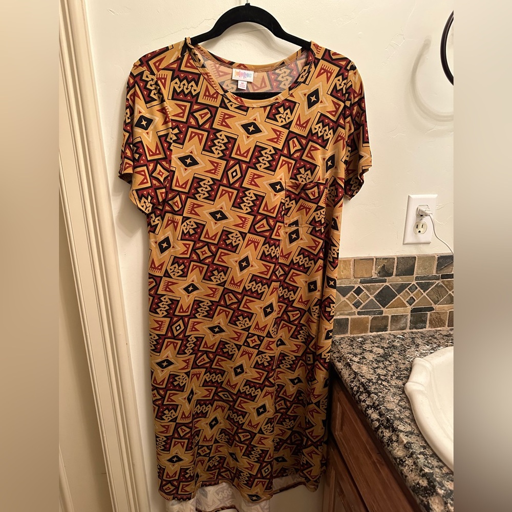 Lularoe Carly